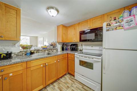 494 NW 165th St Rd C-205, Miami FL - photo 14 of 22