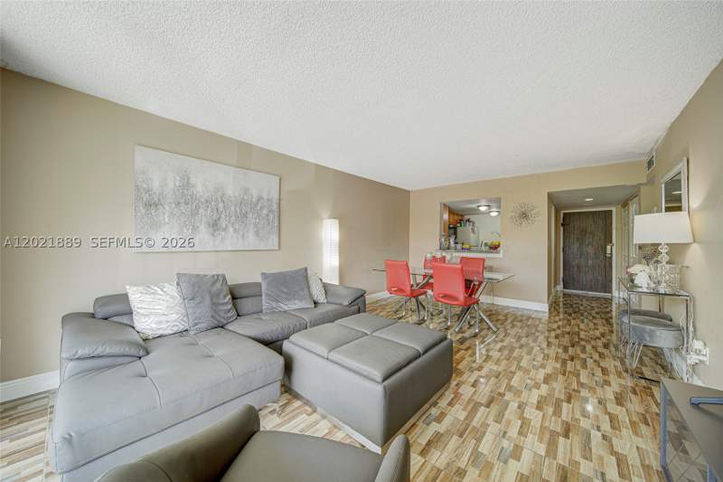 2 bedroom Condominium at 494 NW 165th St Rd C-205, Montecarlo Condo, Miami — photo 5