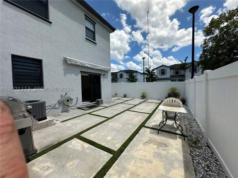 20352 NW 6th Ave, Miami Gardens FL - photo 21 of 25