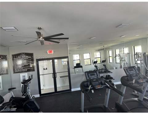 20352 NW 6th Ave, Miami Gardens FL - photo 24 of 25
