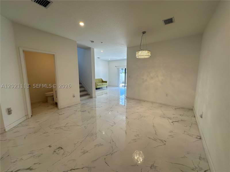 3 bedroom Townhouse at 20352 NW 6th Ave, Vista Lago, Miami Gardens — photo 3