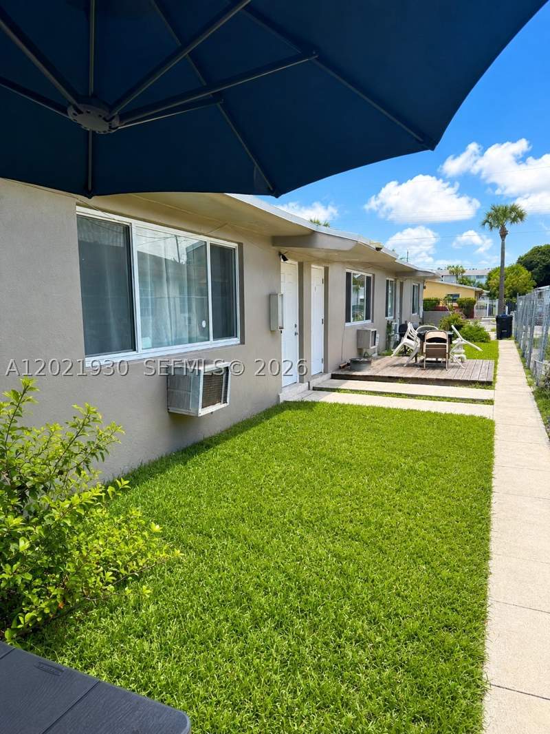 5 bedroom SingleFamilyResidence at 16031 NE 19th Pl, Fulford Heights, North Miami Beach — photo 5