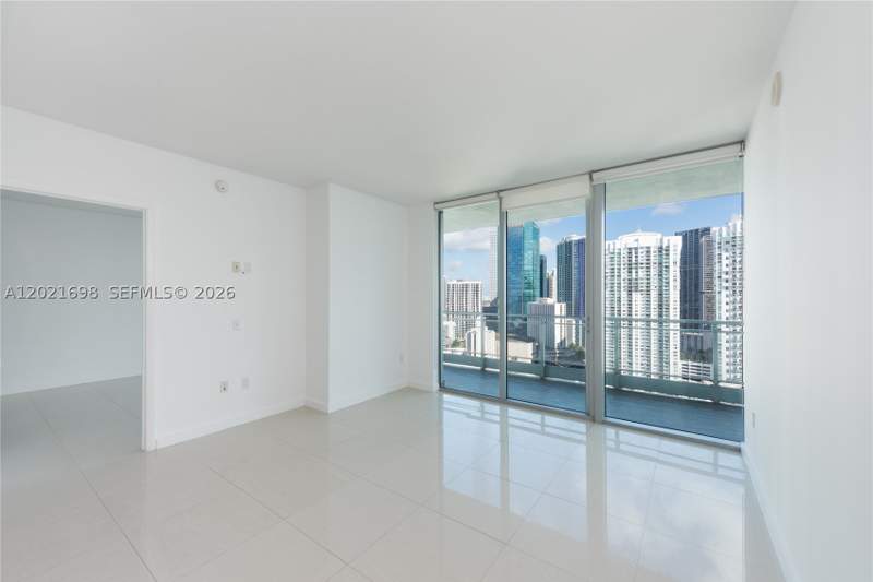 2 bedroom Condominium at 92 SW 3rd Street 2812, Mint Condo, Miami — photo 3