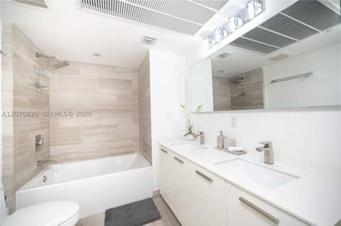 1300 Brickell Bay Dr 1601, Miami FL - photo 15 of 53