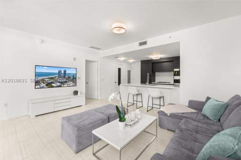 1 Collins Ave 108, Miami Beach FL - photo 7 of 34