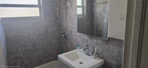 14990 NW 11th Ct, Miami FL - photo 11 of 14