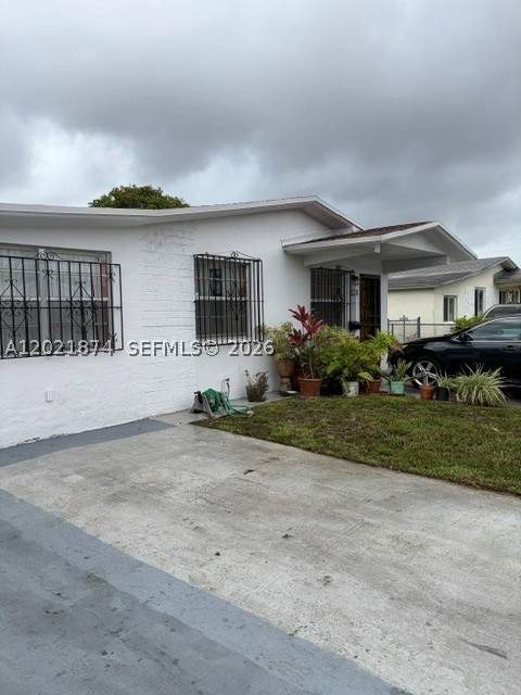 3 bedroom SingleFamilyResidence at 336 E 41st St, Churchill Downs, Hialeah — photo 3