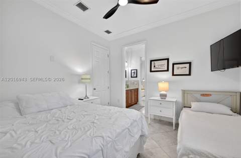 18461 SW 83rd Ave, Cutler Bay FL - photo 19 of 37