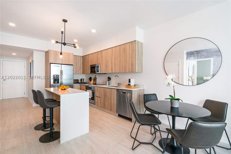 1 bedroom Condominium at 3900 Biscayne Blvd S-818, Quadro Condo, Miami — photo 4