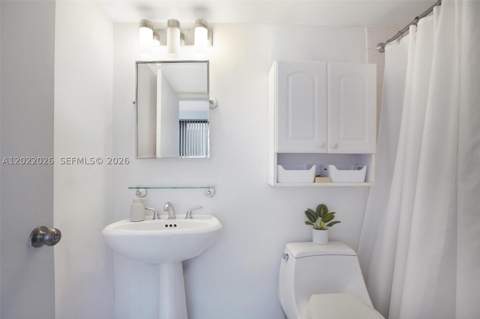 540 Brickell Key Dr 308, Miami FL - photo 18 of 25