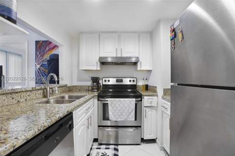 540 Brickell Key Dr 308, Miami FL - photo 6 of 25
