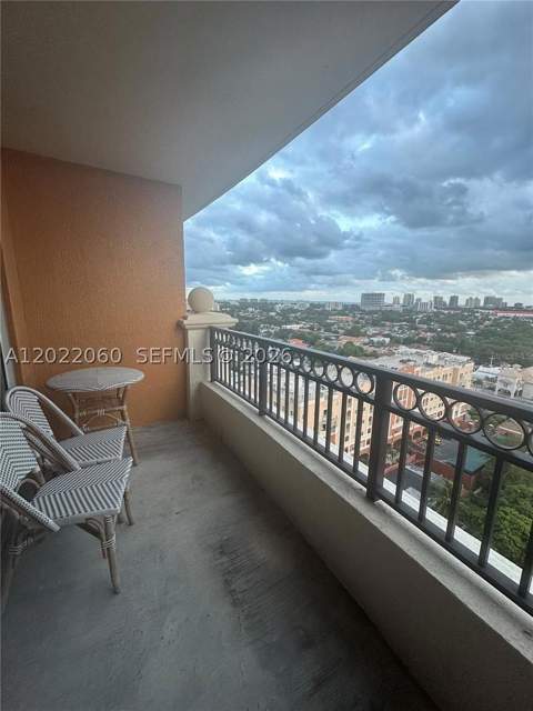 3232 SW 22nd Ter 1607, Miami FL - photo 8 of 10