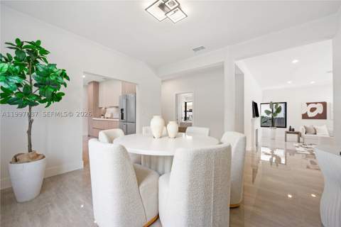 1405 Lenox Ave, Miami Beach FL - photo 10 of 36