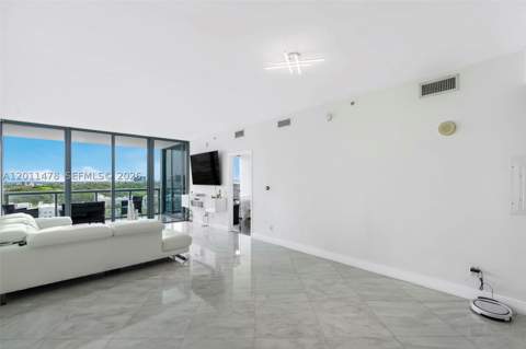 601 NE 36th St 1103, Miami FL - photo 11 of 49