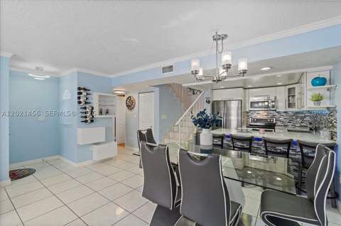 11860 SW 18th Terr 103, Miami FL - photo 10 of 37
