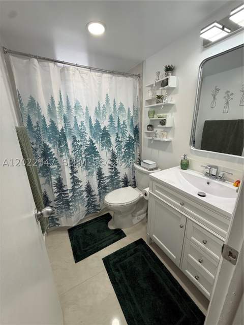 1725 W 60th St F322, Hialeah FL - photo 7 of 17