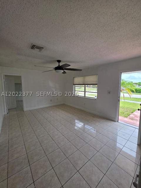 14905 SW 304th Ter, Homestead FL - photo 8 of 17