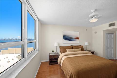 2000 N Bayshore Dr 1005, Miami FL - photo 11 of 42