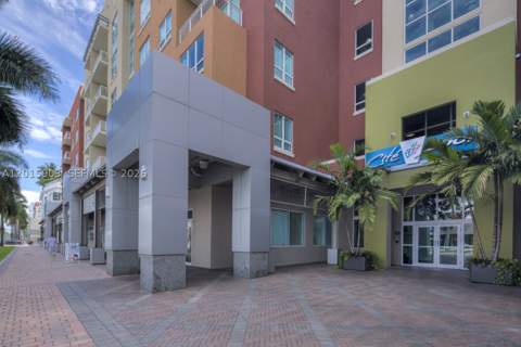 2000 N Bayshore Dr 1005, Miami FL - photo 21 of 42