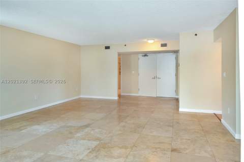 5900 Collins Ave 408, Miami Beach FL - photo 11 of 51