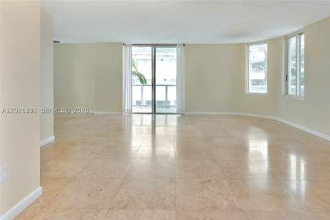 5900 Collins Ave 408, Miami Beach FL - photo 9 of 51