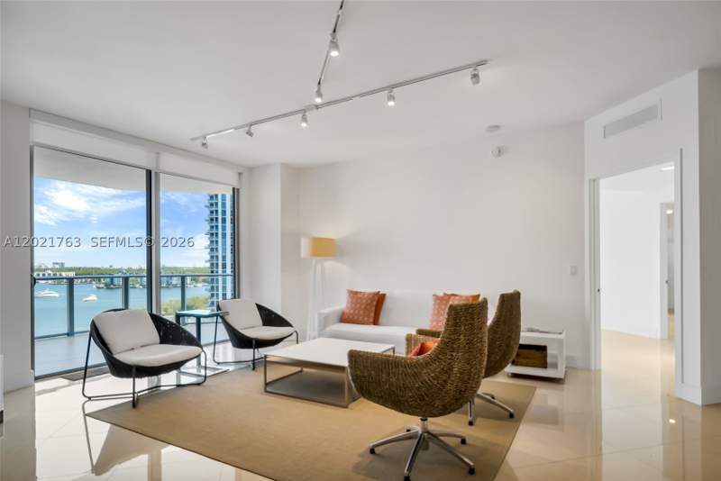 2 bedroom Condominium at 17301 Biscayne Blvd 907, Marina Palms Residences N, North Miami Beach — photo 4