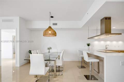 17301 Biscayne Blvd 907, North Miami Beach FL - photo 6 of 37