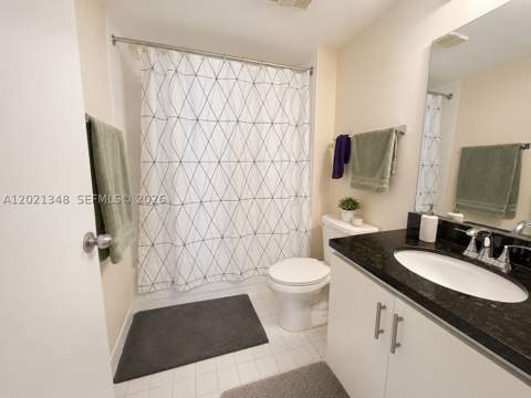 540 Brickell Key Dr 1801, Miami FL - photo 6 of 8