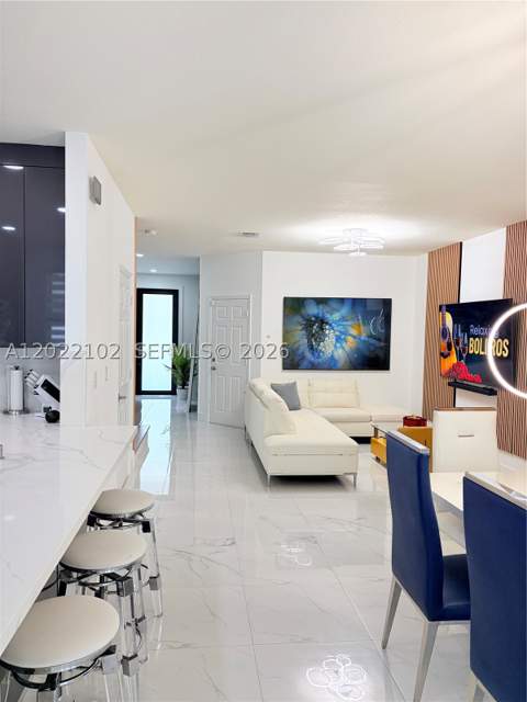 3409 W 92nd Pl, Hialeah FL - photo 18 of 33