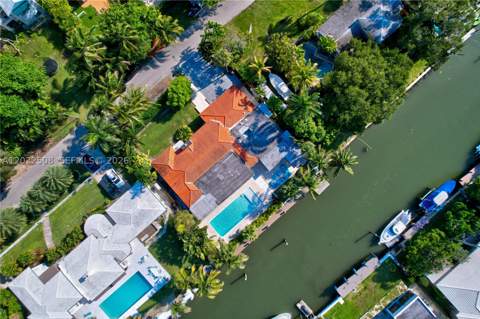 1141 NE 90th St, Miami FL - photo 9 of 80