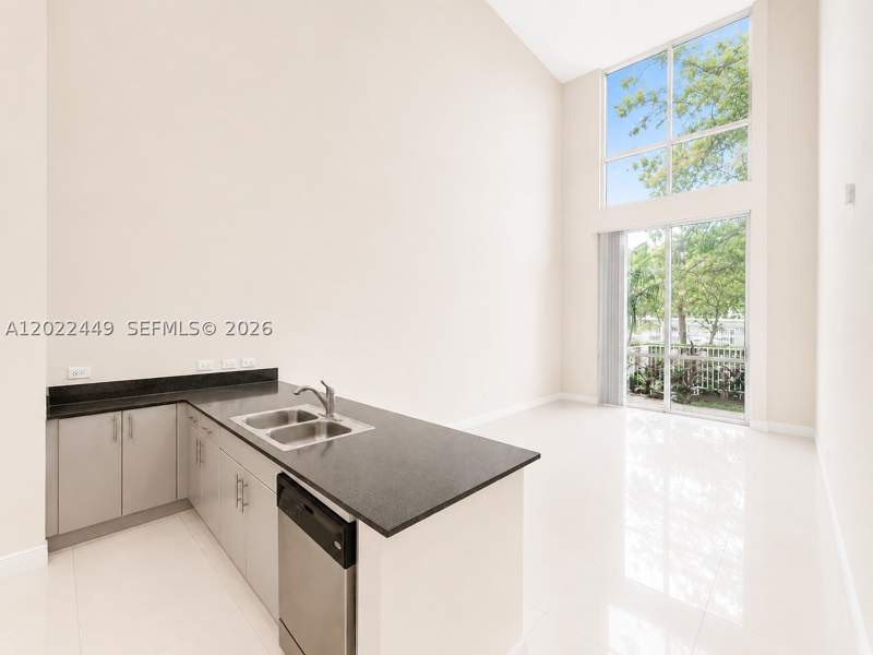 2 bedroom Townhouse at 1871 NW S River Dr A04, Terrazas Riverpark Villag, Miami — photo 4