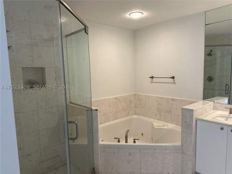 901 Brickell Key Blvd 2005, Miami FL - photo 17 of 18
