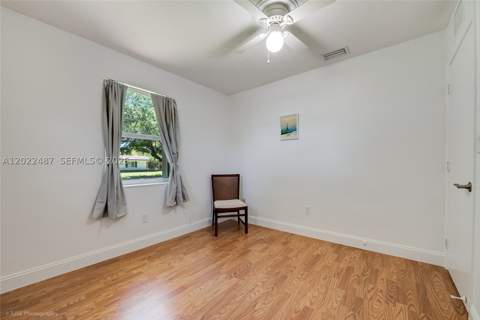 15700 SW 87th Ave, Palmetto Bay FL - photo 12 of 15