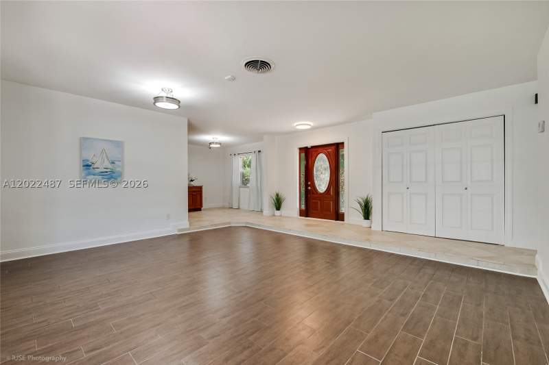 4 bedroom SingleFamilyResidence at 15700 SW 87th Ave, Coral Reef Estates, Palmetto Bay — photo 4