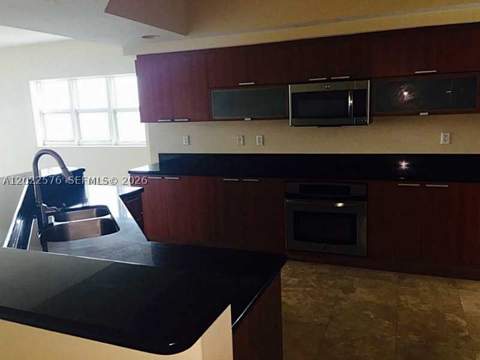 14951 Royal Oaks Ln 1909, North Miami FL - photo 9 of 40
