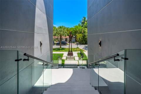 900 NE 75th St, Miami FL - photo 7 of 69