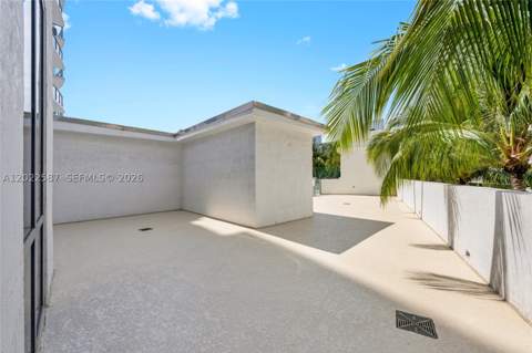 3029 NE 188th St 301, Aventura FL - photo 23 of 29