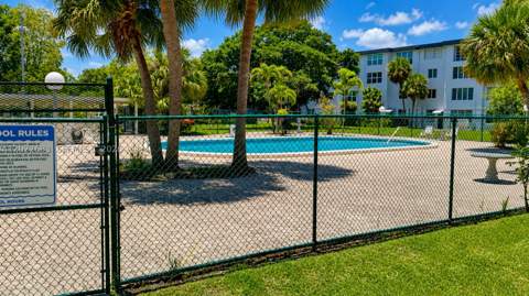 447 NE 195th St 117, Miami FL - photo 18 of 24