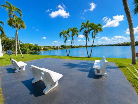447 NE 195th St 117, Miami FL - photo 23 of 24