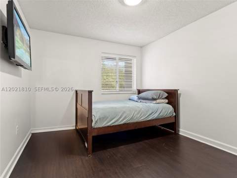 5033 NW 114th Ct, Doral FL - photo 19 of 31