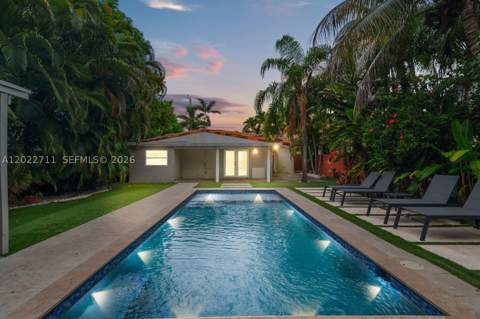 443 NE 71st St, Miami FL - photo 7 of 32