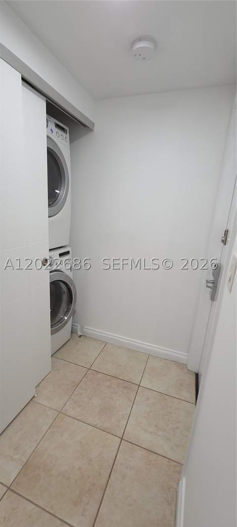 17375 Collins Ave 1007, Sunny Isles Beach FL - photo 15 of 63