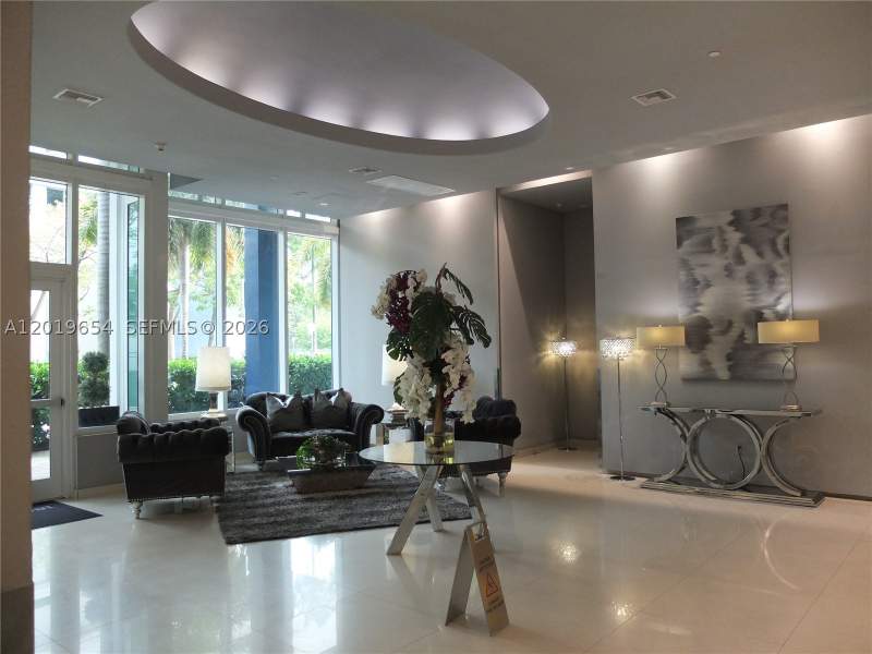 1 bedroom Condominium at 275 NE 18th St 1101, 1800 Biscayne Plaza Condo, Miami — photo 3