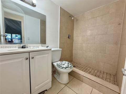 18101 NW 68th Ave B102, Hialeah FL - photo 16 of 18