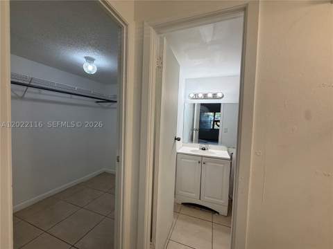 18101 NW 68th Ave B102, Hialeah FL - photo 18 of 18