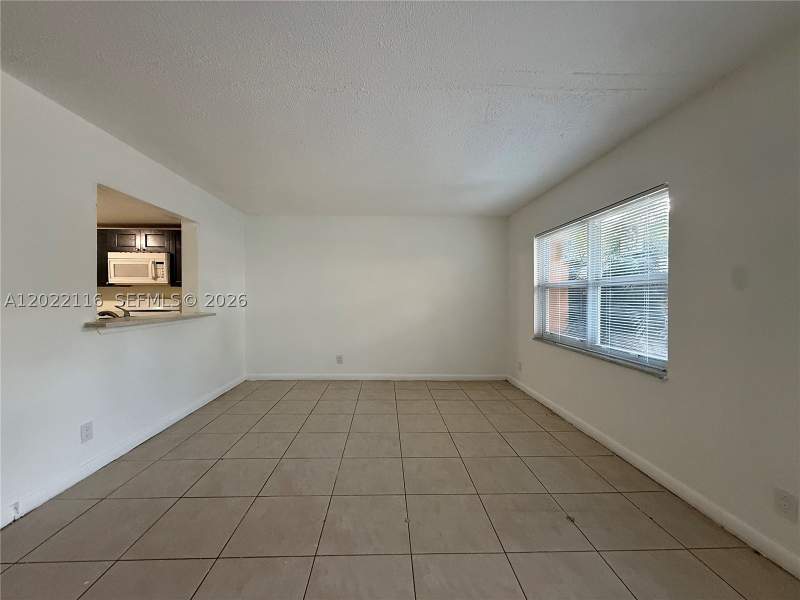 2 bedroom Condominium at 18101 NW 68th Ave B102, Venetian Gardens At Count, Hialeah — photo 4