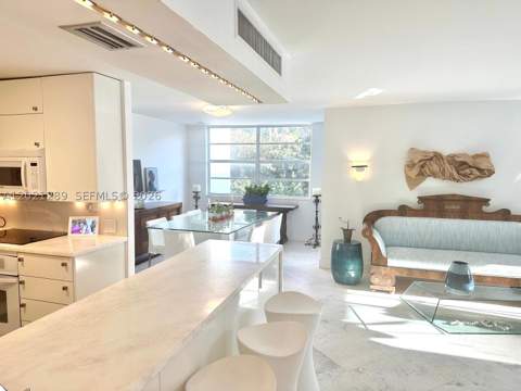 150 Ocean Lane Dr 2A, Key Biscayne FL - photo 12 of 38
