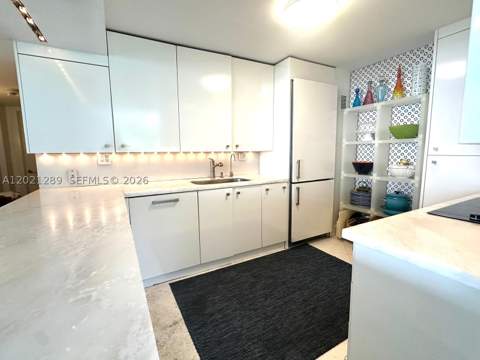 150 Ocean Lane Dr 2A, Key Biscayne FL - photo 16 of 38