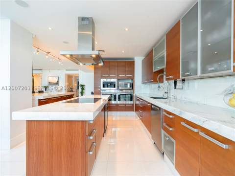 5959 Collins Ave 906, Miami Beach FL - photo 21 of 49