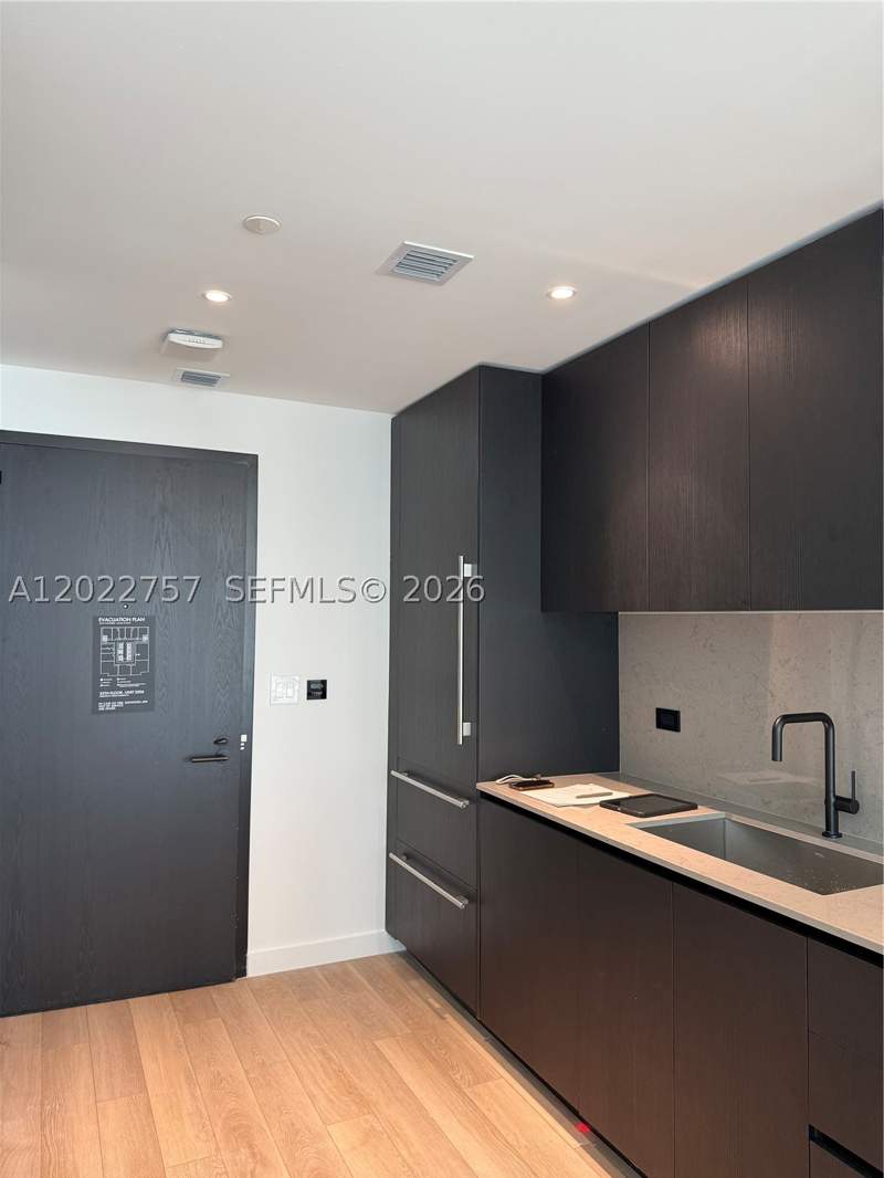 2 bedroom Condominium at 20 NE 11th St 3506, Eleven Hotel & Residences, Miami — photo 3